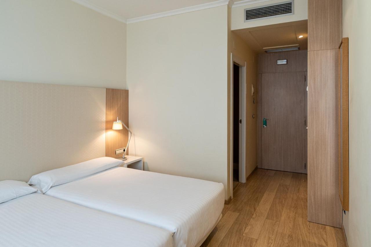 Hotel Checkin Valencia Ciscar Picanya Zewnętrze zdjęcie