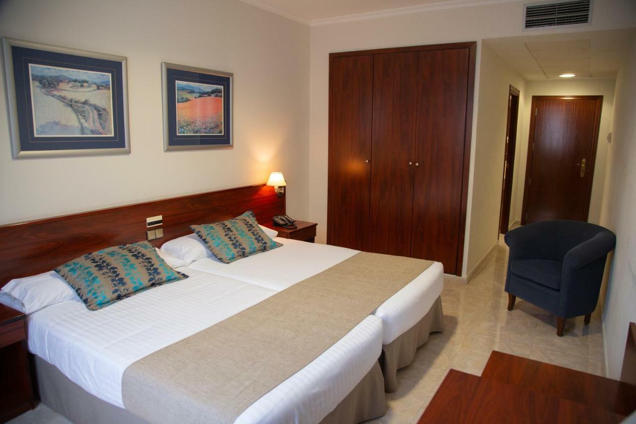 Hotel Checkin Valencia Ciscar Picanya Zewnętrze zdjęcie
